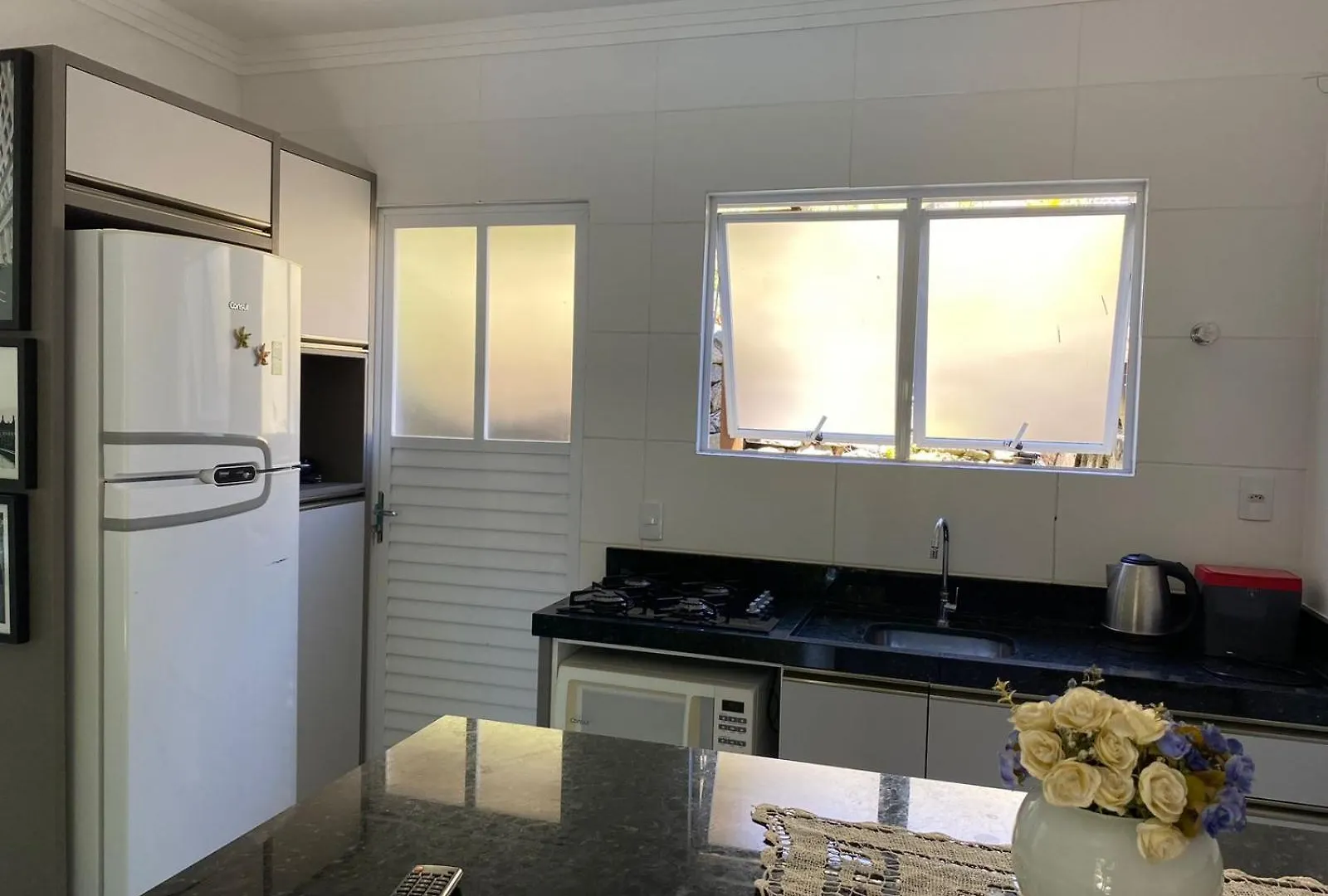 Casa de Férias Residencial Com Piscina Possui Jacuzzi Aquecida Com Hidromassagem Vila Bombinhas Brasil